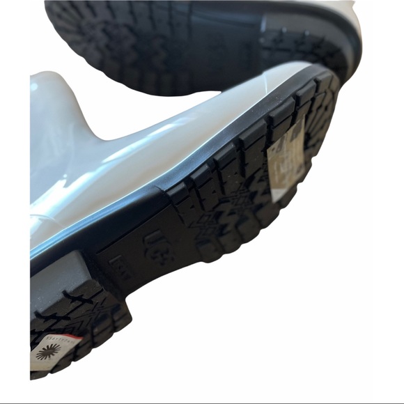 UGG Sienna White Glossy Rubber Rainboots Size 11 - Picture 4 of 6